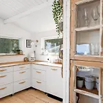 Beautifully Situated Summer House With Sea View Semesterbostad Allinge-Sandvig