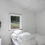 Beautifully Situated Summer House With Sea View Semesterbostad