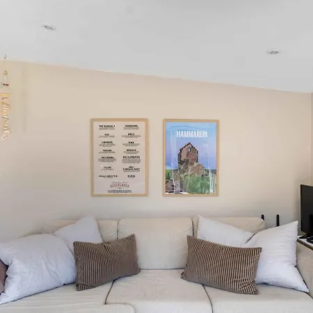 Beautifully Situated Summer House With Sea View *