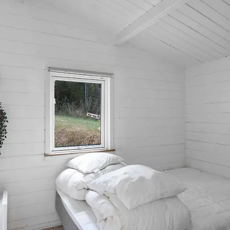 Beautifully Situated Summer House With Sea View