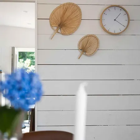 Beautifully Situated Summer House With Sea View 別荘