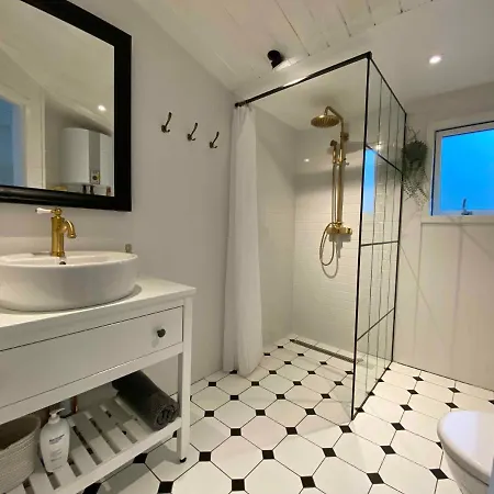 Beautifully Situated Summer House With Sea View *